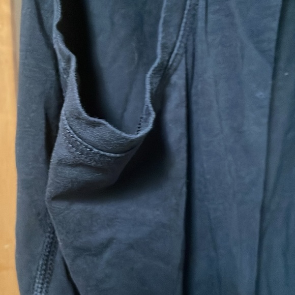 Lululemon Black Tank Top - Picture 4 of 6